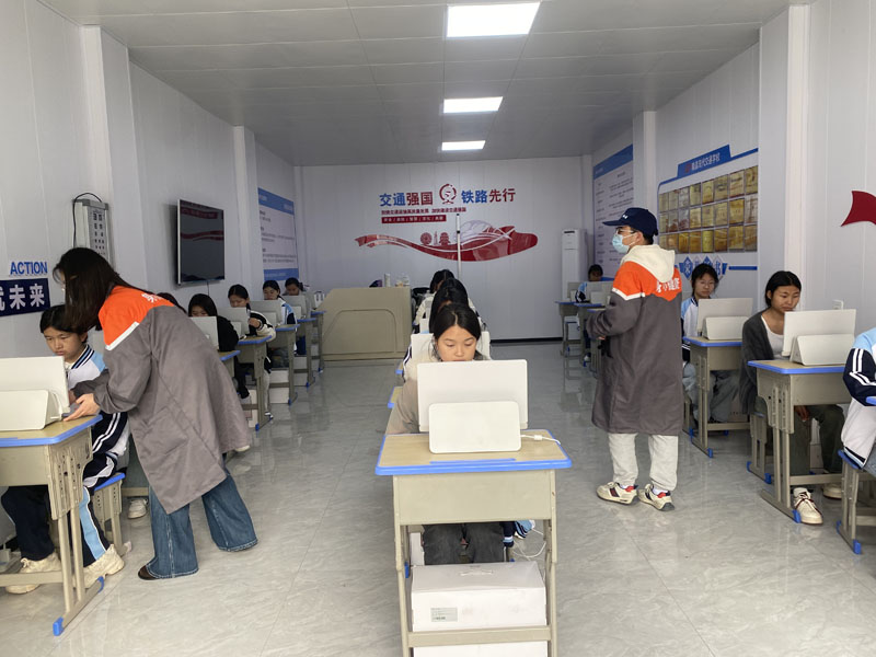 1763692117510940.jpg b9eaba47dacc412b94128bb57f8db82.jpg